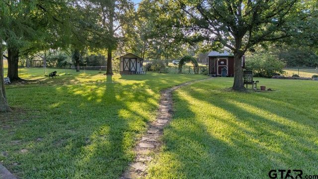 612 W Coke Rd, Winnsboro, TX 75494