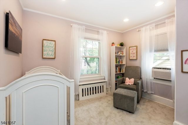 19 Forest Ave, Verona Twp., NJ 07044