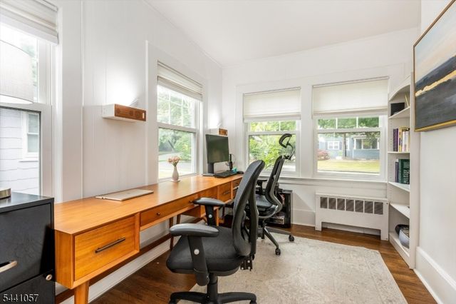 19 Forest Ave, Verona Twp., NJ 07044