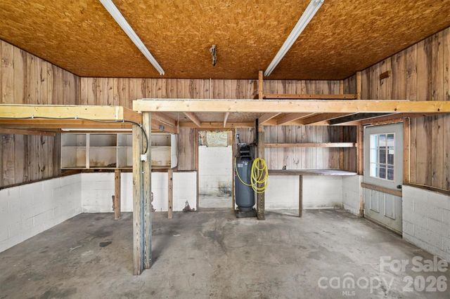 4928 Northcrest Street, Claremont, NC 28610