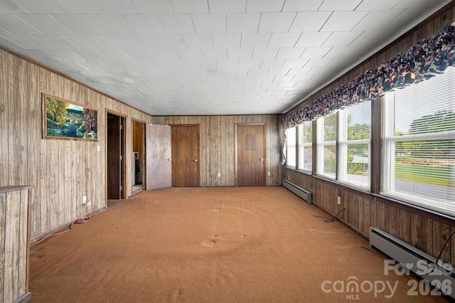 4928 Northcrest Street, Claremont, NC 28610