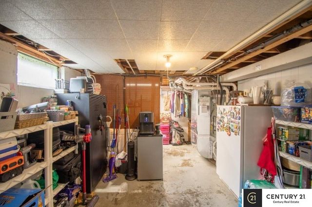 7413 S 76th Avenue, La Vista, NE 68128