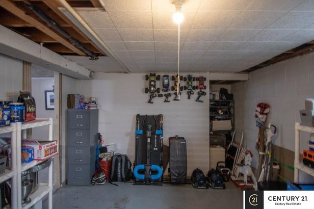 7413 S 76th Avenue, La Vista, NE 68128
