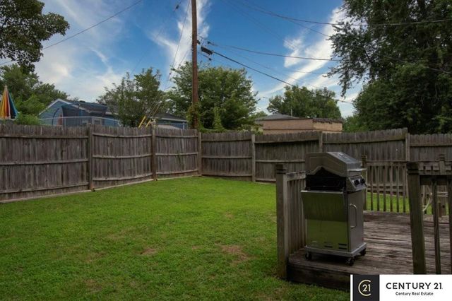 7413 S 76th Avenue, La Vista, NE 68128