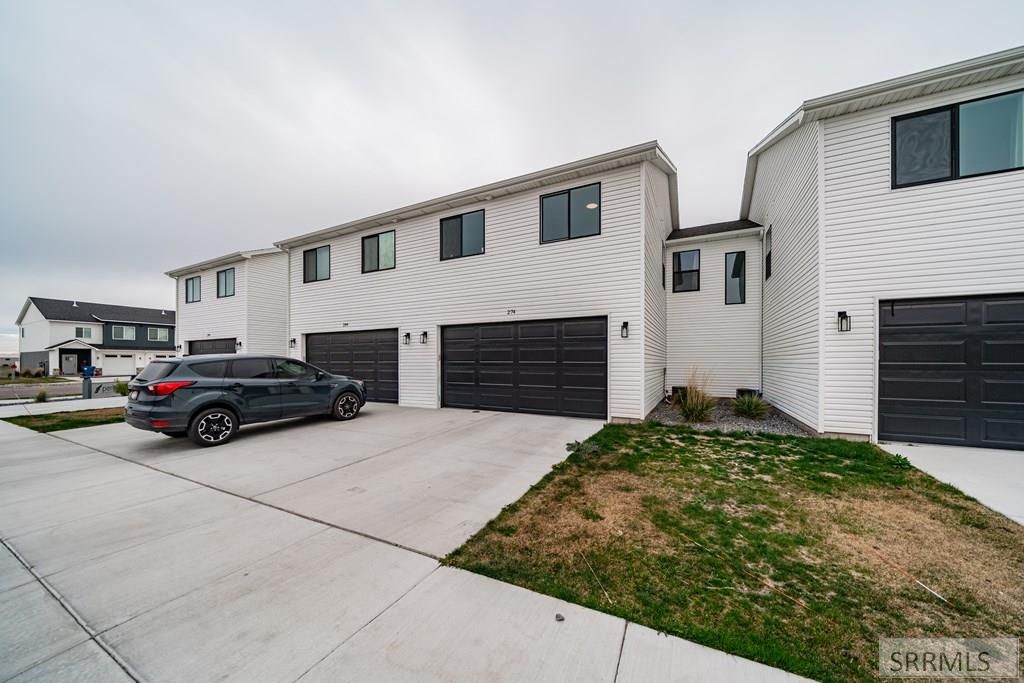 Image 31 of property listing at 274 W 4th S, Sugar City, ID 83448