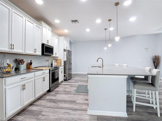 1807 WESTERHAM AVENUE, St Cloud, FL 34771