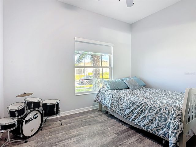 1807 WESTERHAM AVENUE, St Cloud, FL 34771