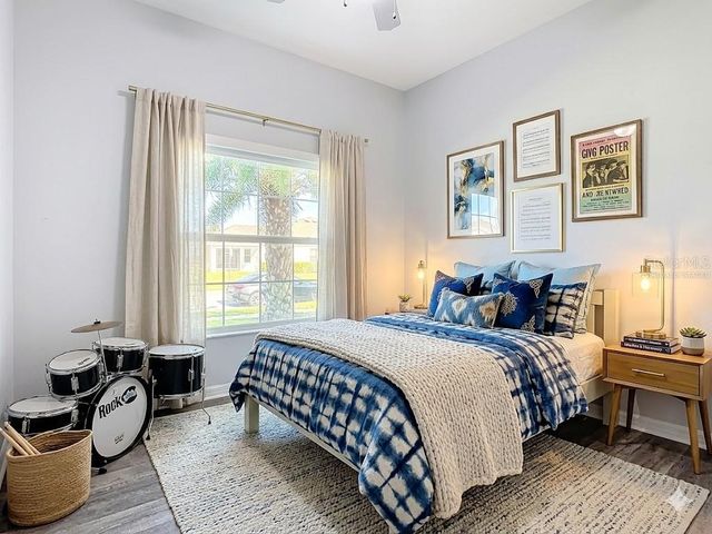 1807 WESTERHAM AVENUE, St Cloud, FL 34771