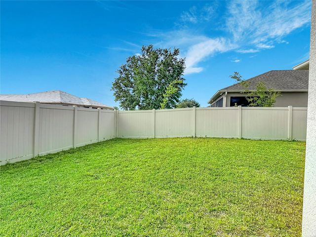 1807 WESTERHAM AVENUE, St Cloud, FL 34771