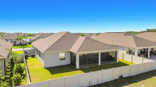 1807 WESTERHAM AVENUE, St Cloud, FL 34771