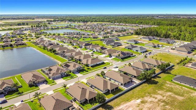 1807 WESTERHAM AVENUE, St Cloud, FL 34771