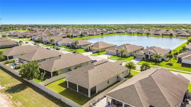 1807 WESTERHAM AVENUE, St Cloud, FL 34771