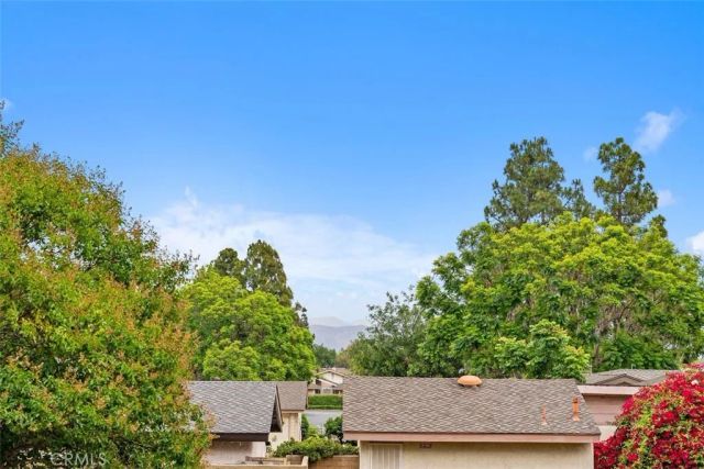 1090 Cabrillo Park, Santa Ana, CA 92701
