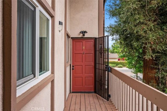 1090 Cabrillo Park, Santa Ana, CA 92701