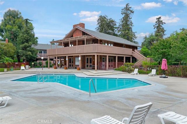 1090 Cabrillo Park, Santa Ana, CA 92701