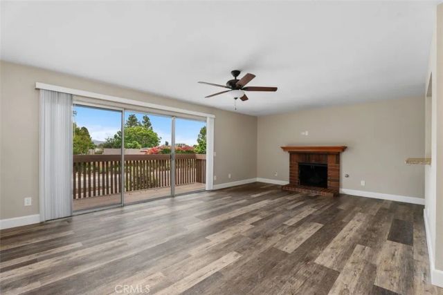 1090 Cabrillo Park, Santa Ana, CA 92701