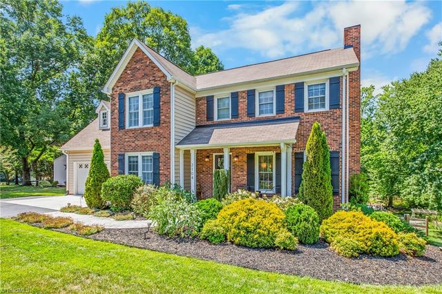 2104 Eagle Valley Court, Kernersville, NC 27284