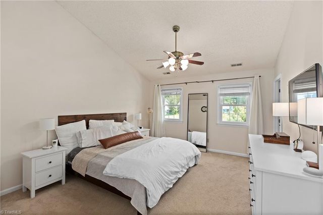 2104 Eagle Valley Court, Kernersville, NC 27284