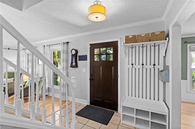2104 Eagle Valley Court, Kernersville, NC 27284