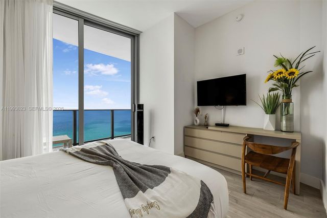 4111 S Ocean Dr LPH1, Hollywood, FL 33019