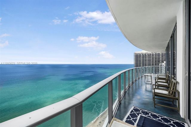 4111 S Ocean Dr LPH1, Hollywood, FL 33019