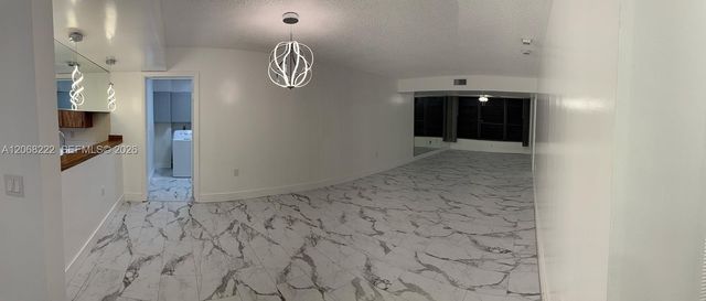 3526 Whitehall Drive 302, West Palm Beach, FL 33401