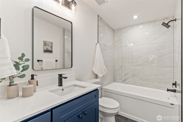 9508 203rd Avenue E, Bonney Lake, WA 98391