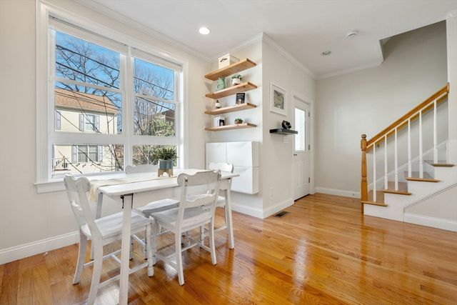 25 Robey St 25, Boston, MA 02119