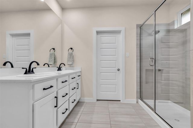 2809 Bluebonnet Ridge Drive, Conroe, TX 77304