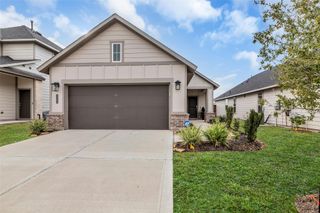 2809 Bluebonnet Ridge Drive, Conroe, TX 77304