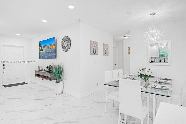 2338 Fillmore Street 2A, Hollywood, FL 33020