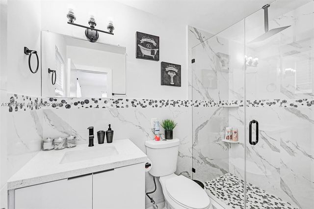 2338 Fillmore Street 2A, Hollywood, FL 33020