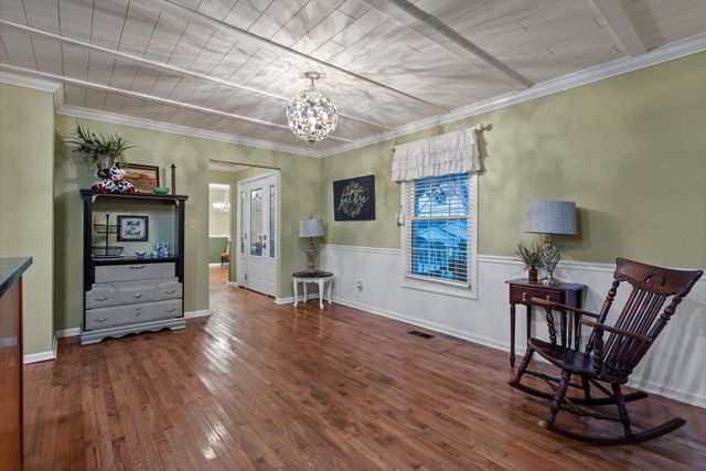 100 Merry Wood Drive, Rossville, GA 30741