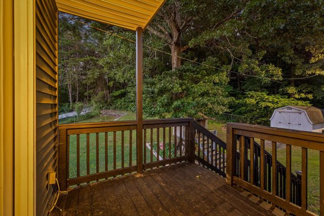 100 Merry Wood Drive, Rossville, GA 30741