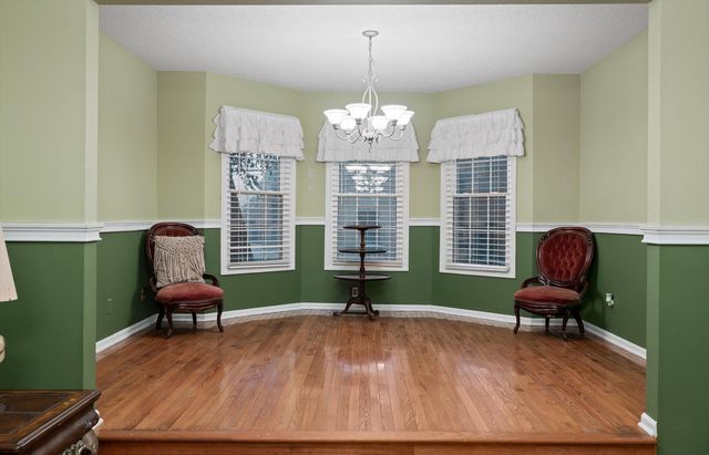 100 Merry Wood Drive, Rossville, GA 30741