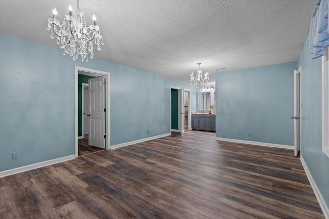 100 Merry Wood Drive, Rossville, GA 30741