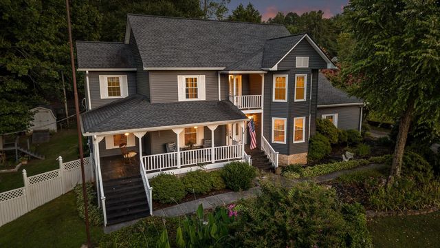 100 Merry Wood Drive, Rossville, GA 30741