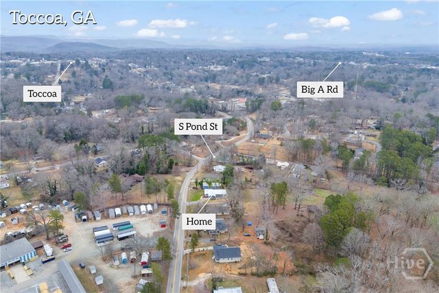 943 S Pond Street, Toccoa, GA 30577