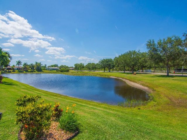 3700 Sandlace Court, Port St Lucie, FL 34952