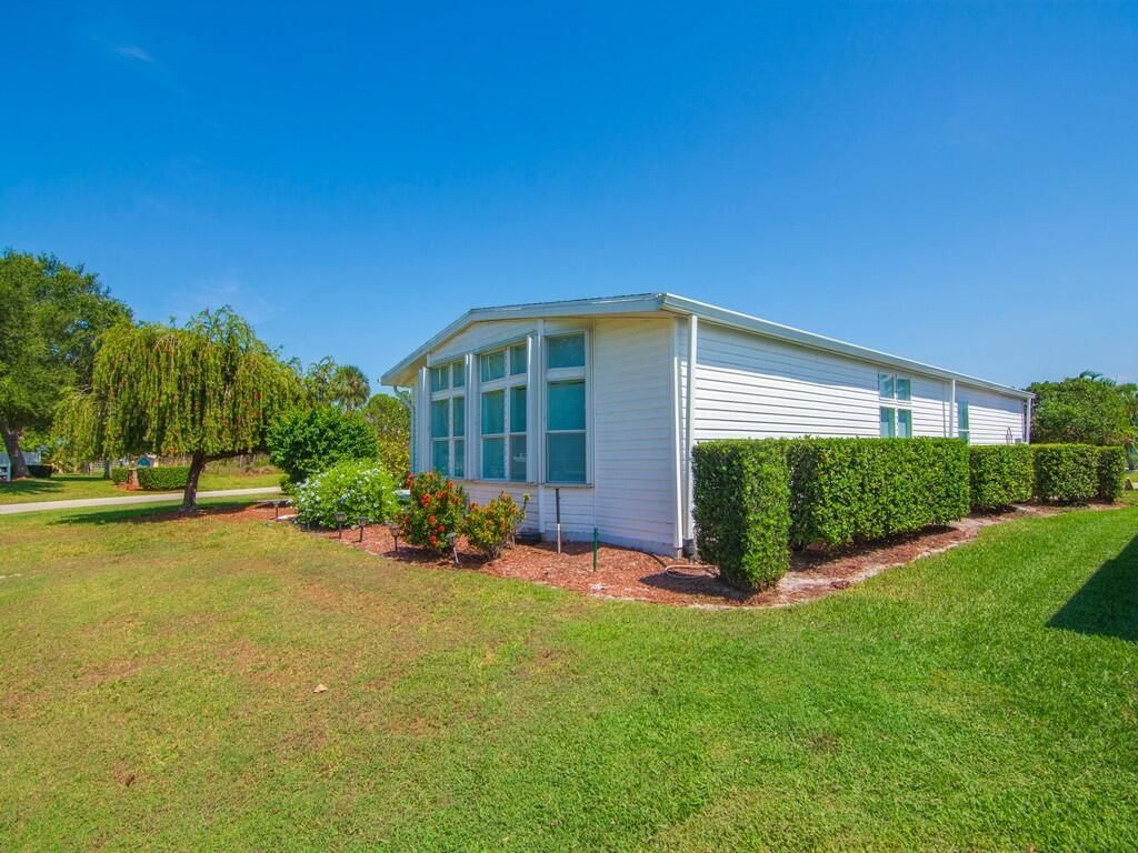 3700 Sandlace Court, Port St Lucie, FL 34952