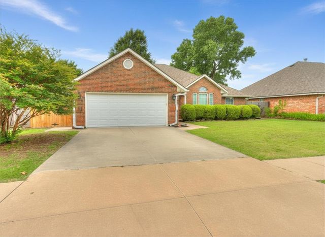 4016 Mayfair Drive, Norman, OK 73072