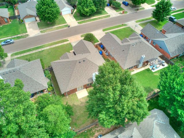 4016 Mayfair Drive, Norman, OK 73072