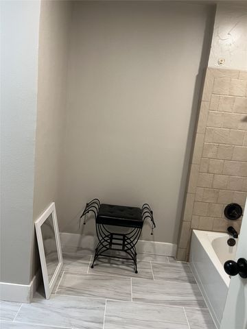 3401 Leith Avenue, Fort Worth, TX 76133