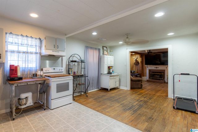 9 OIL TANK ROAD, Maplesville, AL 36750