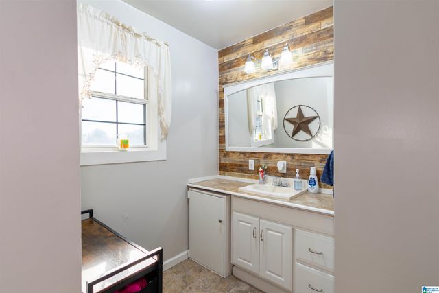 9 OIL TANK ROAD, Maplesville, AL 36750