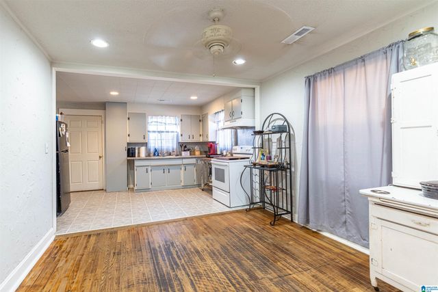 9 OIL TANK ROAD, Maplesville, AL 36750