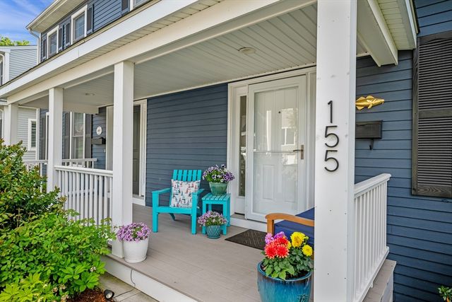 155 Green Street 4, Marblehead, MA 01945