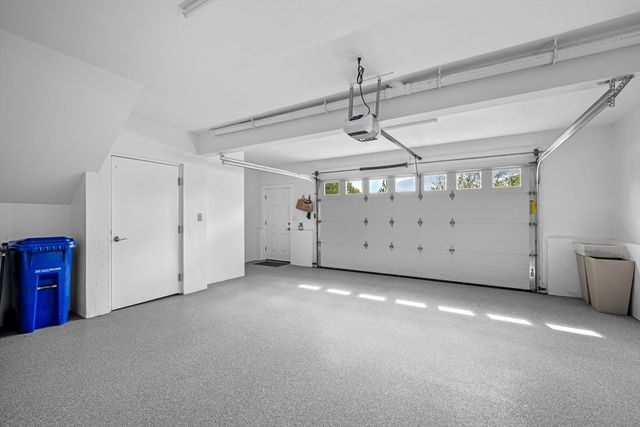 155 Green Street 4, Marblehead, MA 01945