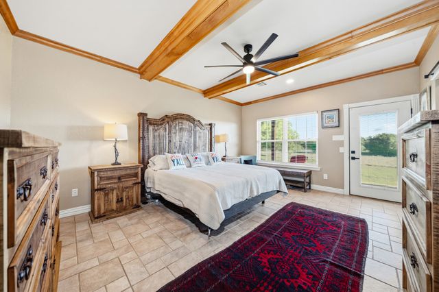 10081 Crestridge Drive, Whitney, TX 76692