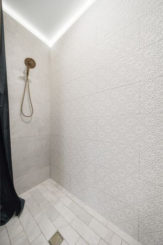 10081 Crestridge Drive, Whitney, TX 76692